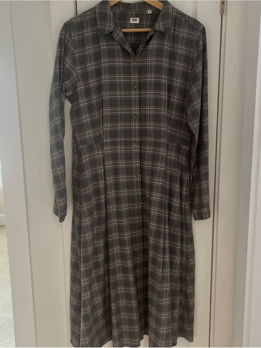 Uniqlo Gray Plaid Long-Sleeve Button Dress